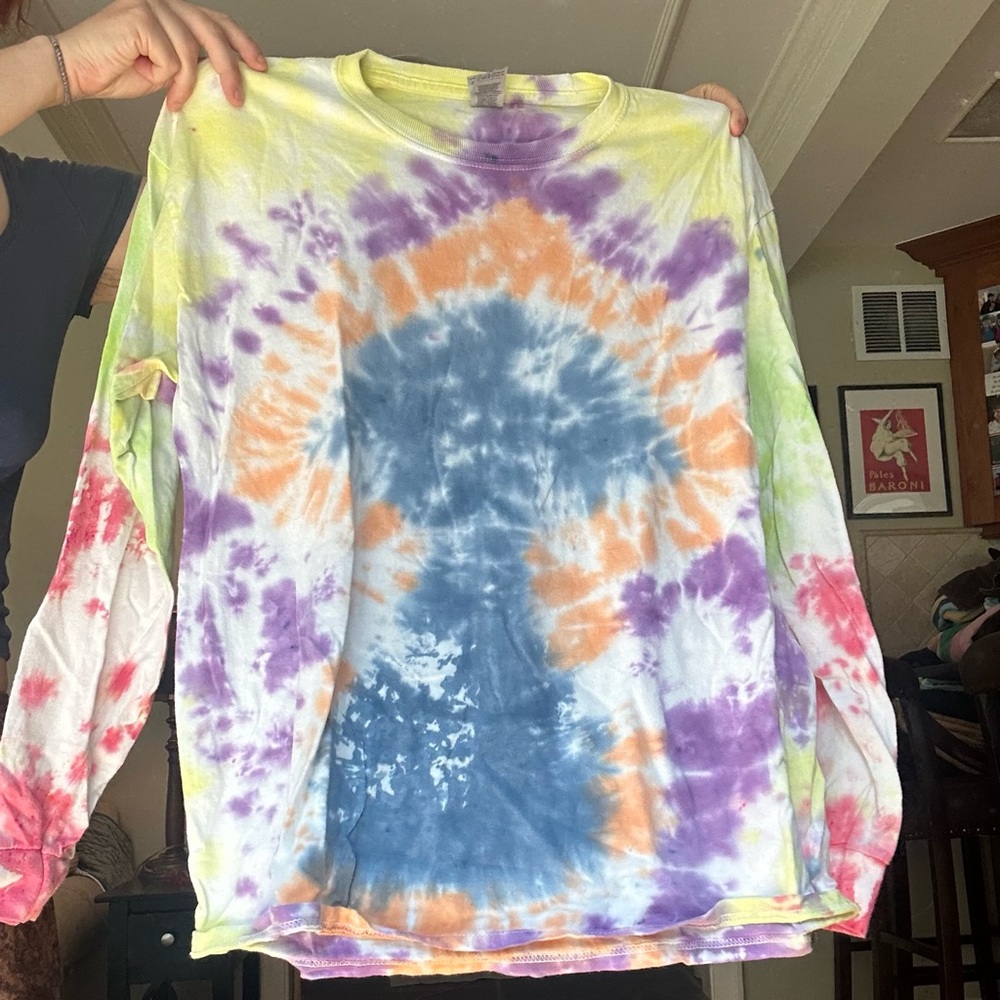Colorful Tie-Dye Long Sleeve Shirt